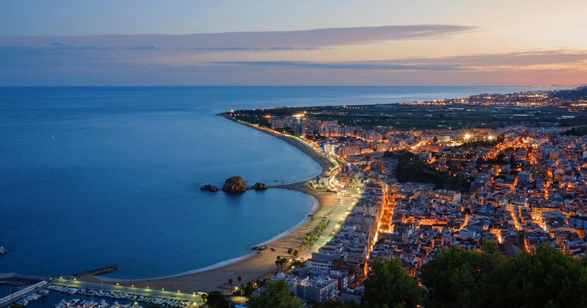Apartamento Cerca De La Playa Blanes Exterior foto